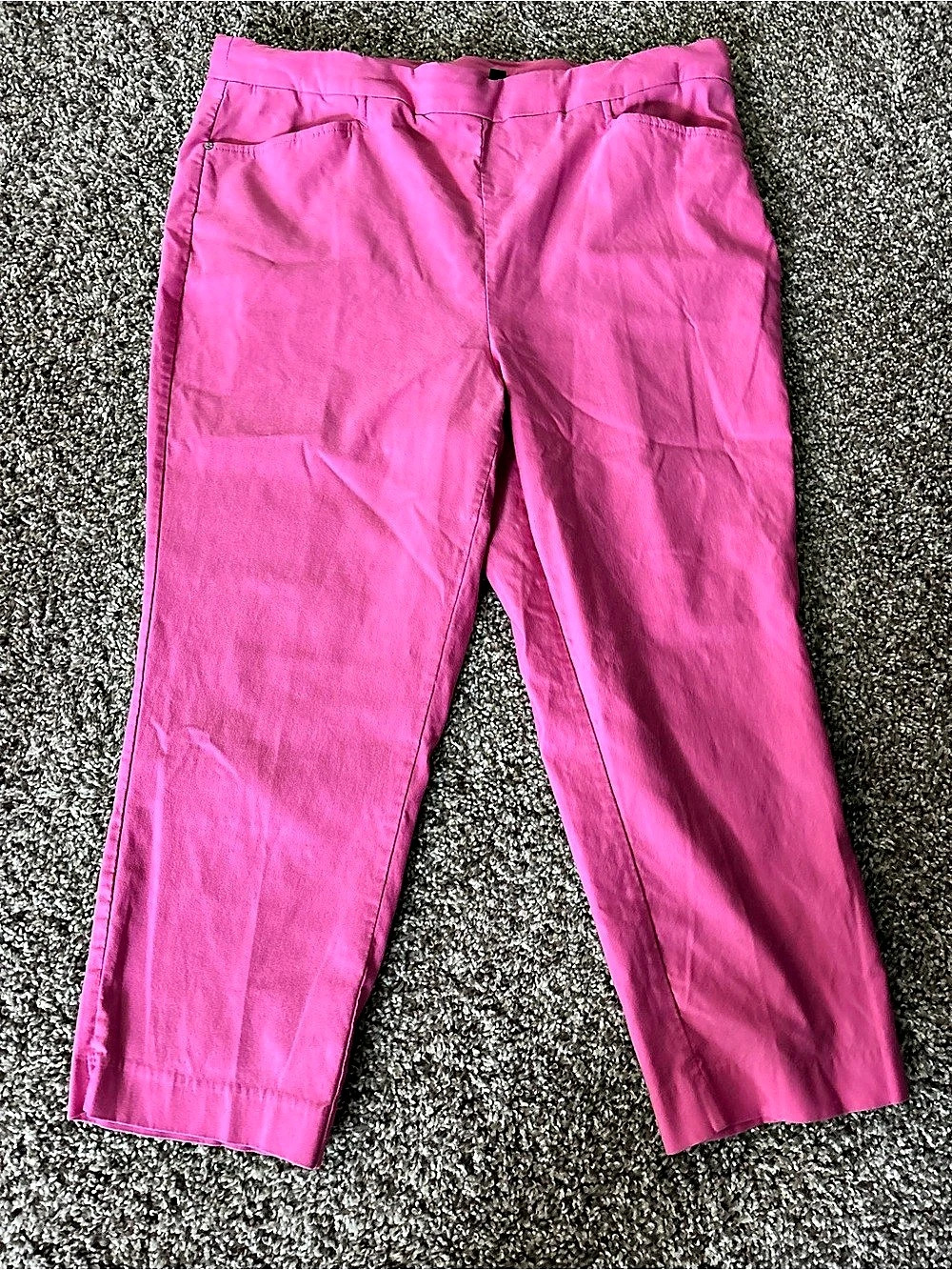 Women's Pink Straight-Leg Pants Capri